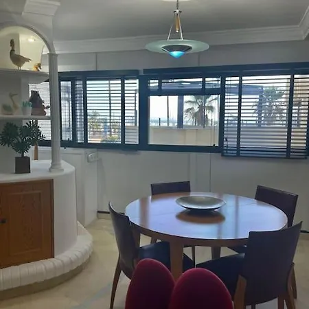 Piso En En Primera Linea De Playa מארבלה